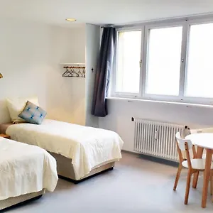 Appartement Minitel, Berlin